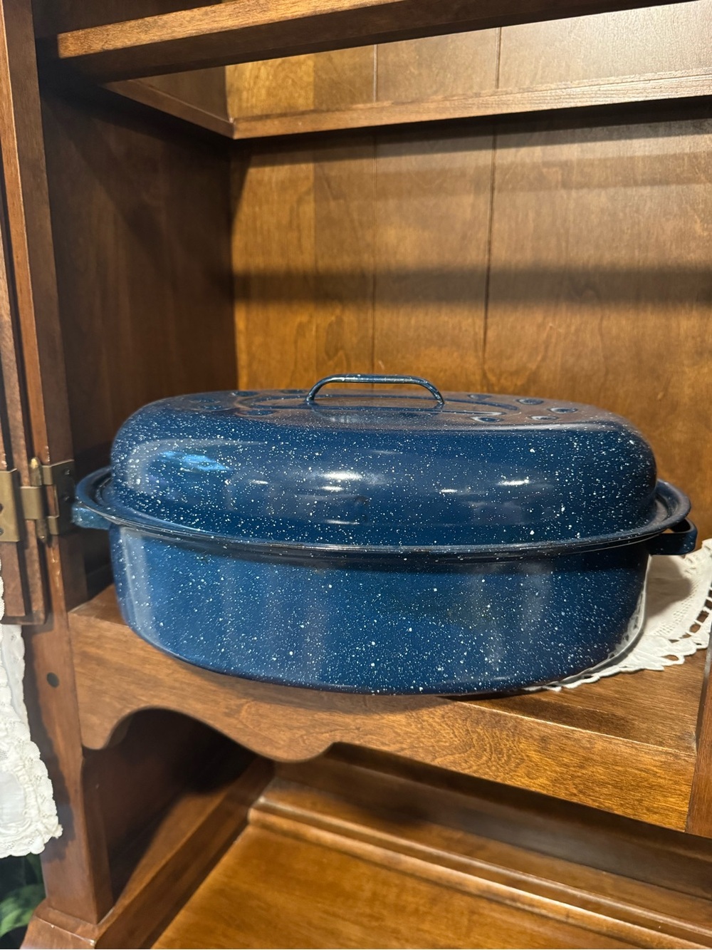 Blue Speckled Roasting Pan with Lid - Classic Enamel Finish
